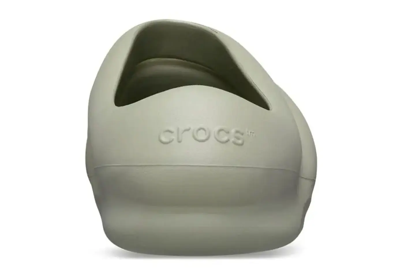 Crocs ROY profile view showing slip-on silhouette and seamless construction